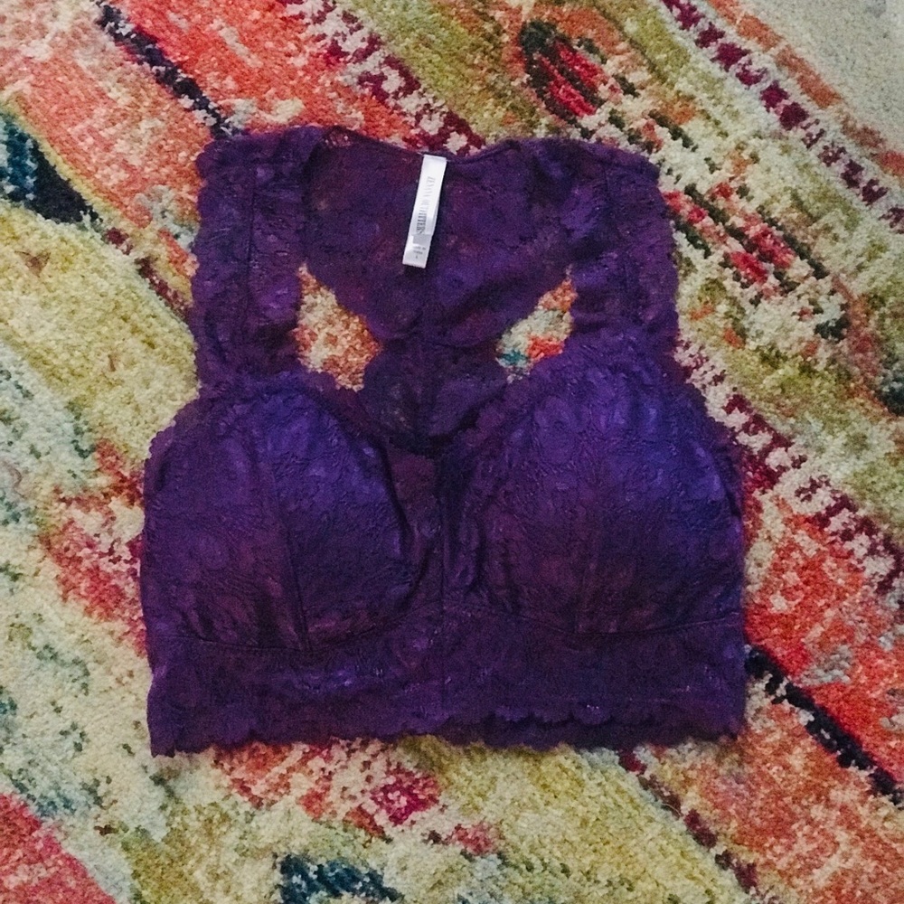 NWOT! Boutique Purple Lace Bralette